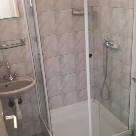 Napsugar Panzio Pensjonat Vác