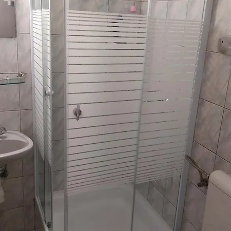 Vendégház Napsugár Panzió *