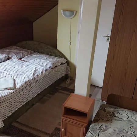 Vendégház Napsugár Panzió *
